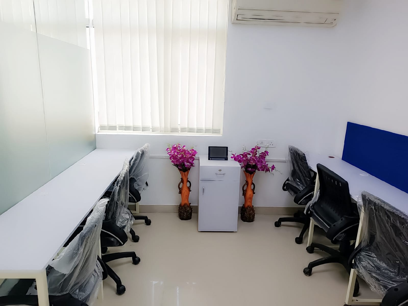 Qdesq TC CoWorks Space