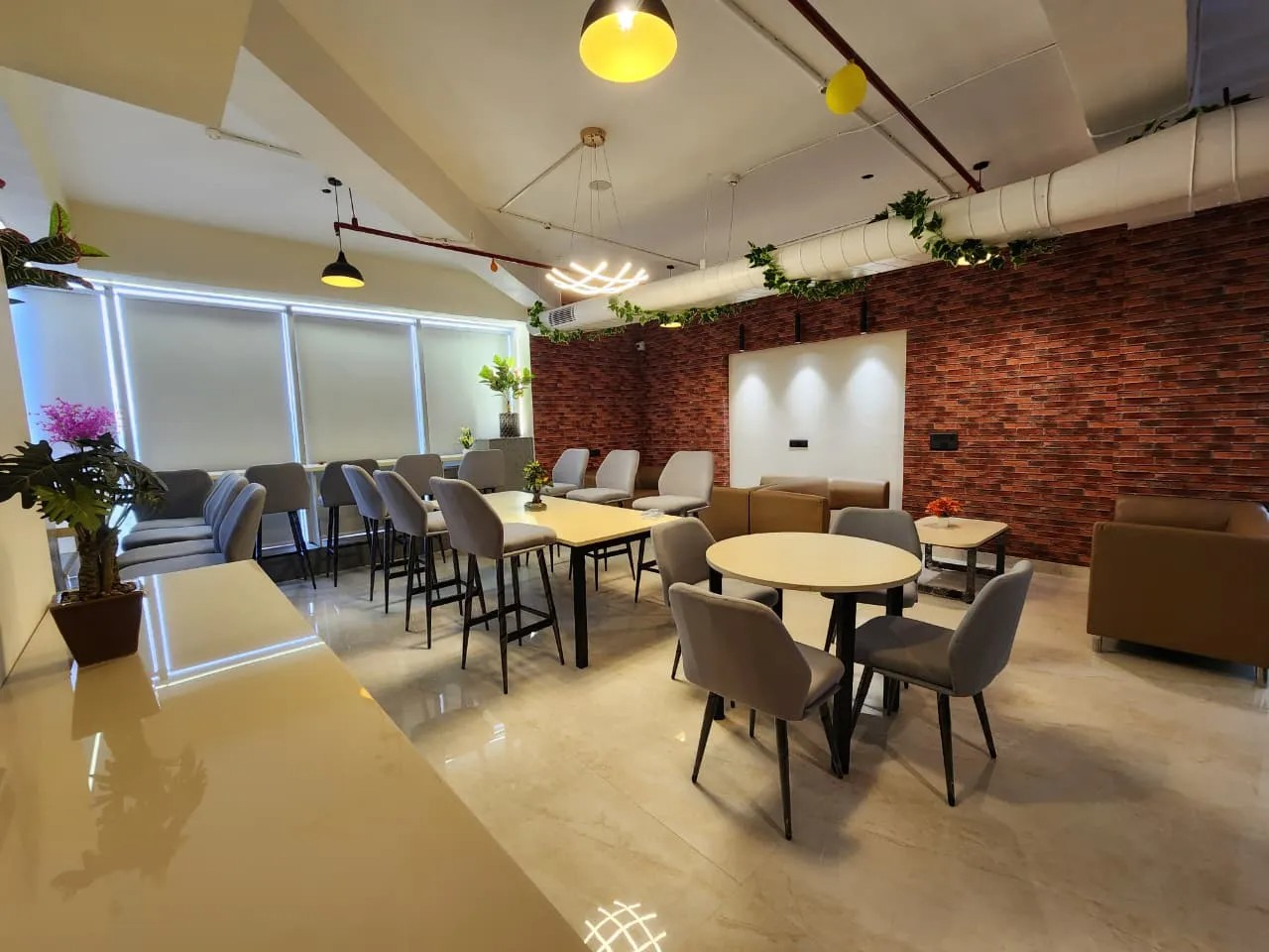 Qdesq Backspace, Noida