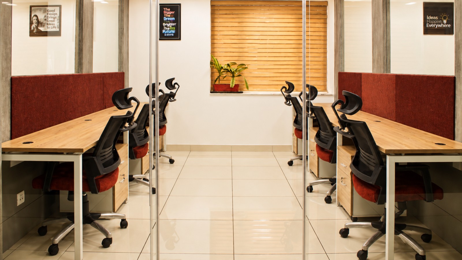 Gofloaters WorkWings Private Cabin, Noida