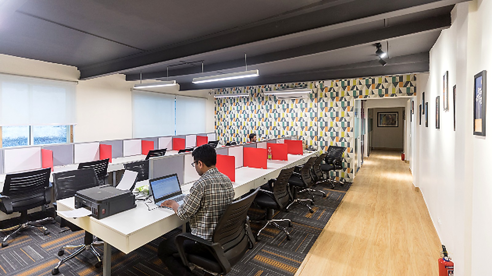 Gofloaters Amigo Coworking Space