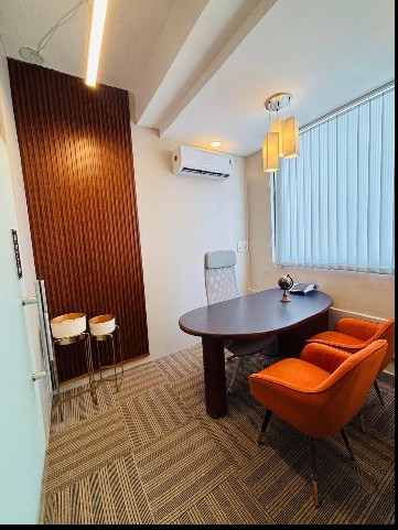 Elegant workspace