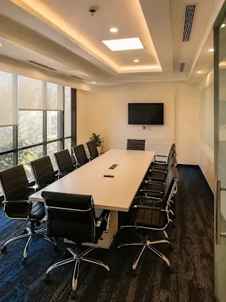 Instantoffices i-VANTAGE Business Hub
