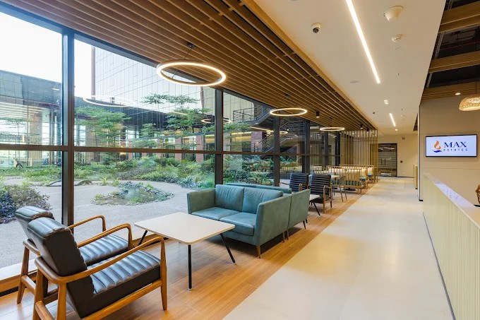 Max Square, Noida