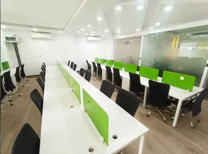 TC CoWorks Space H-73