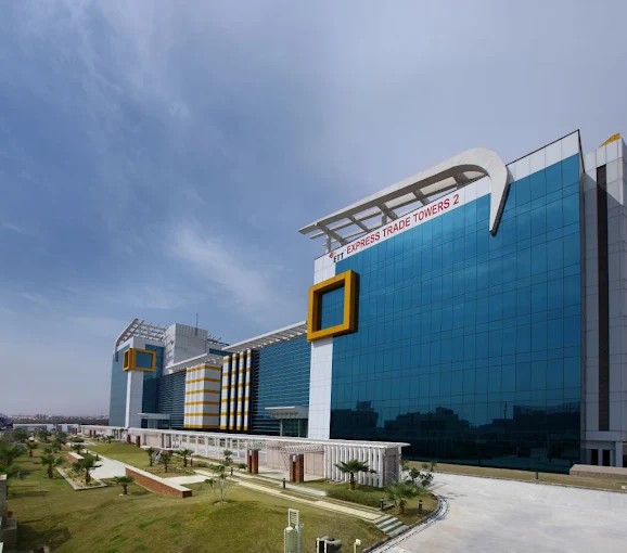 Express Trade Towers 2