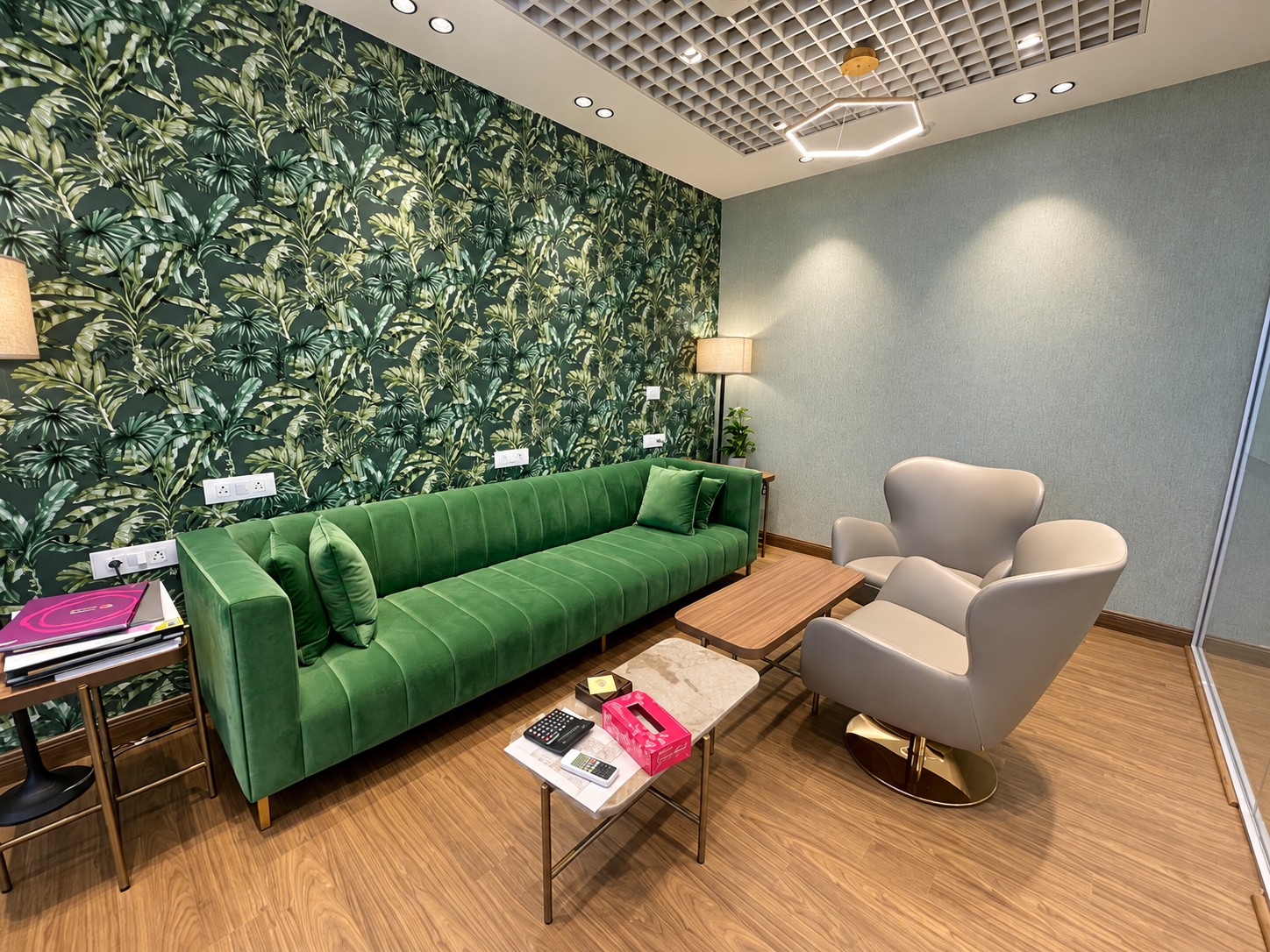 Space Creattors Heights Landmark cyber Park, Dedicated Desk