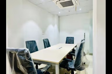 Golden Glory Noida