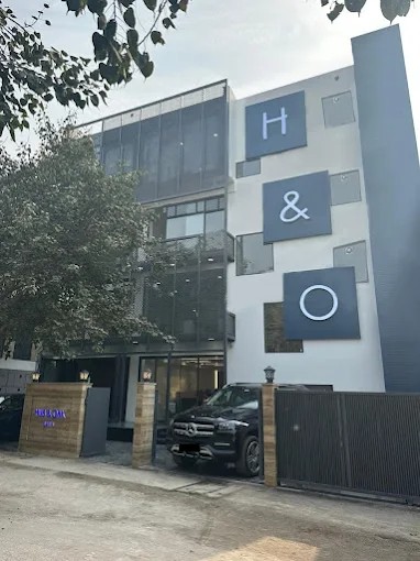 Hub And Oak, Delhi
