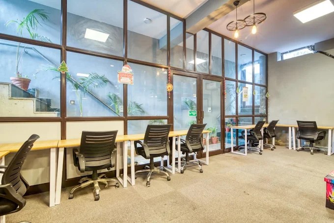 PLUG IT Co-working Space