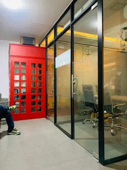 DesqWorx, Private Cabin Gurugram