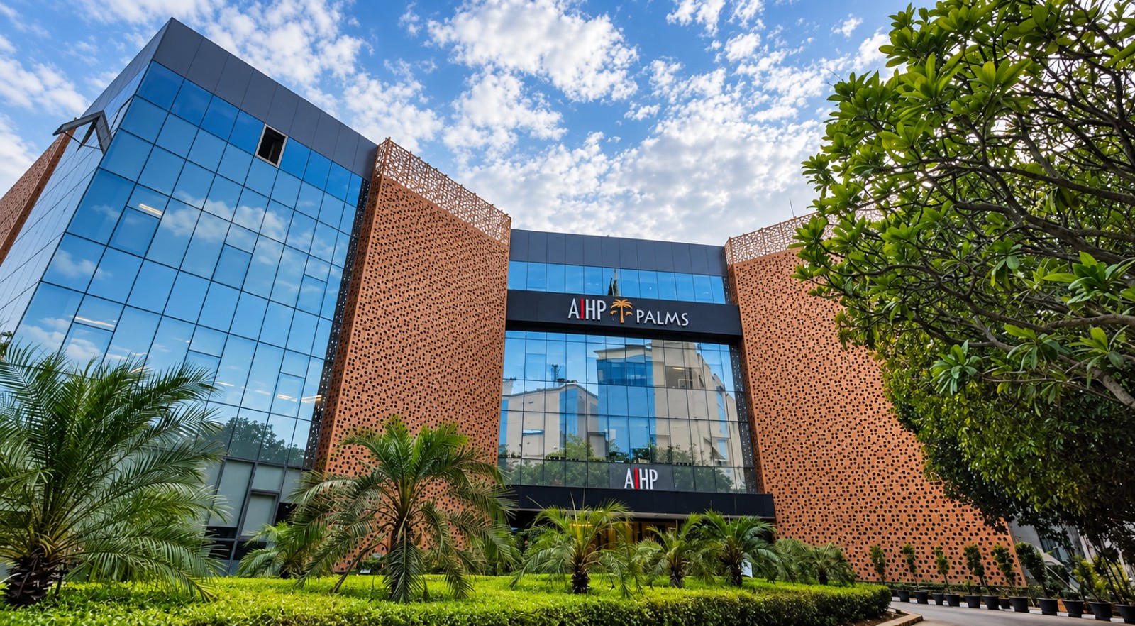 AIHP Palms, Udyog Vihar