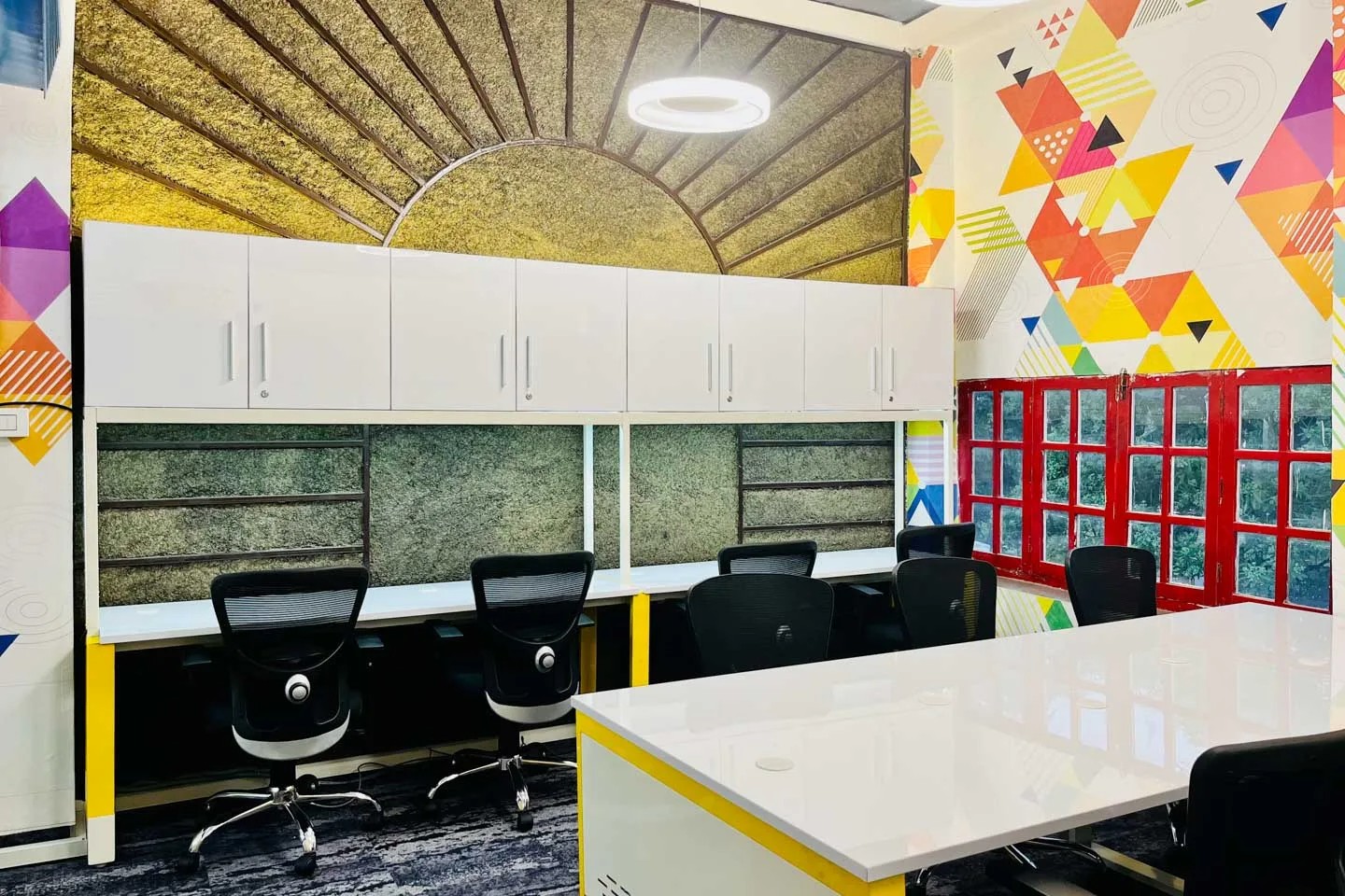 Business Magnets Workspaces