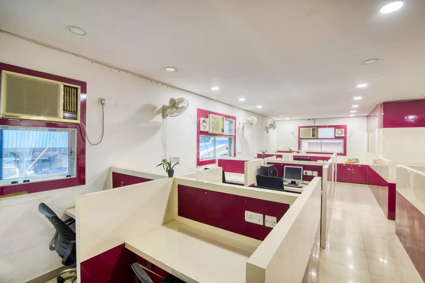 Cohesive Coworking Patel Nagar, Delhi