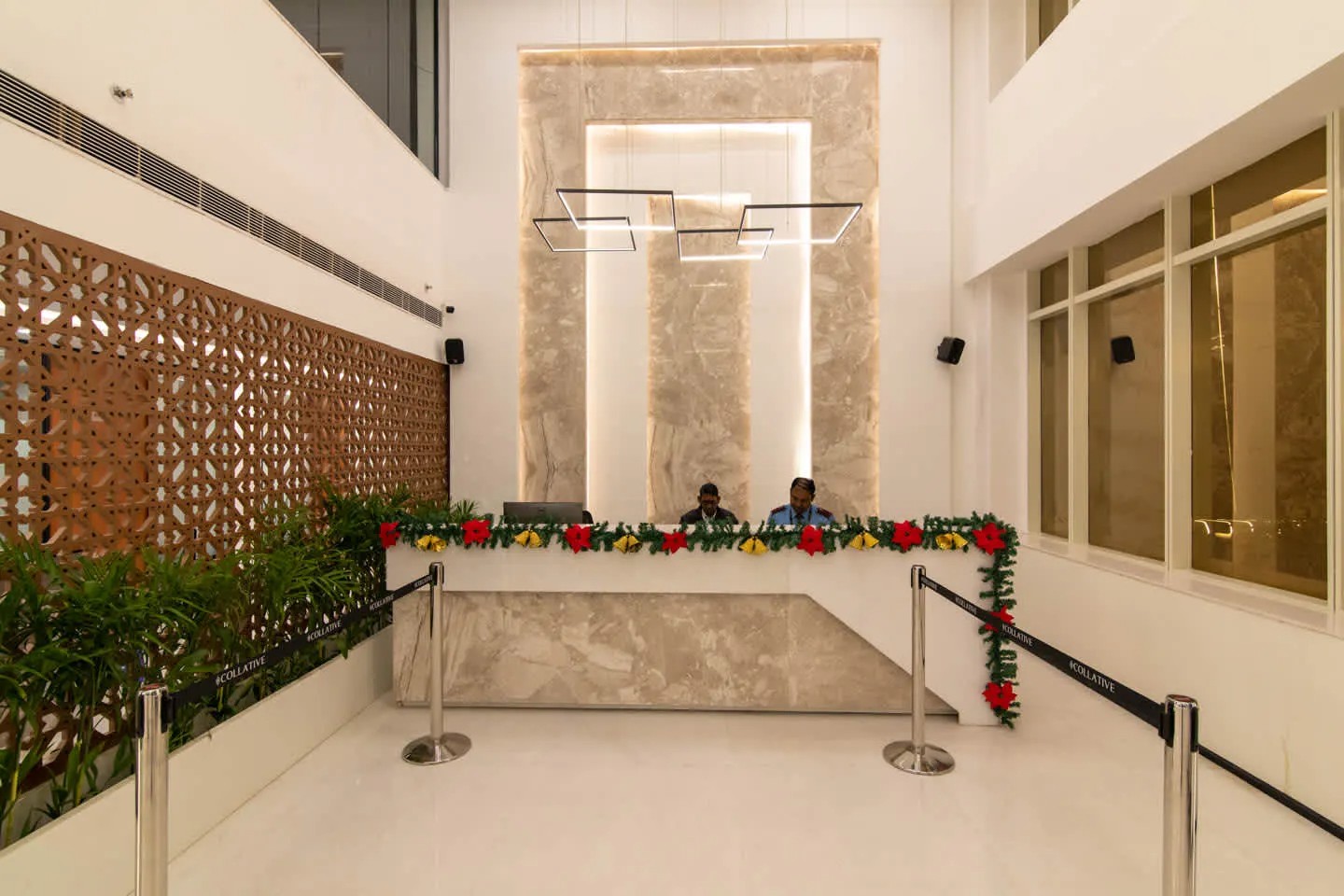 Collative Global Foyer White House