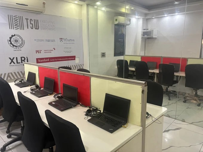 TOP Coworking Space — Sector 52, Gurugram
