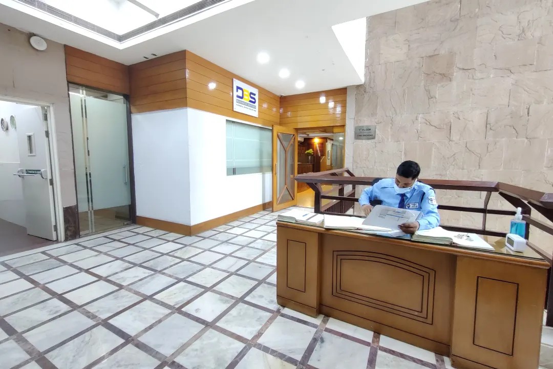 DBS Workspace Management - World Trade Tower, Private Cabins