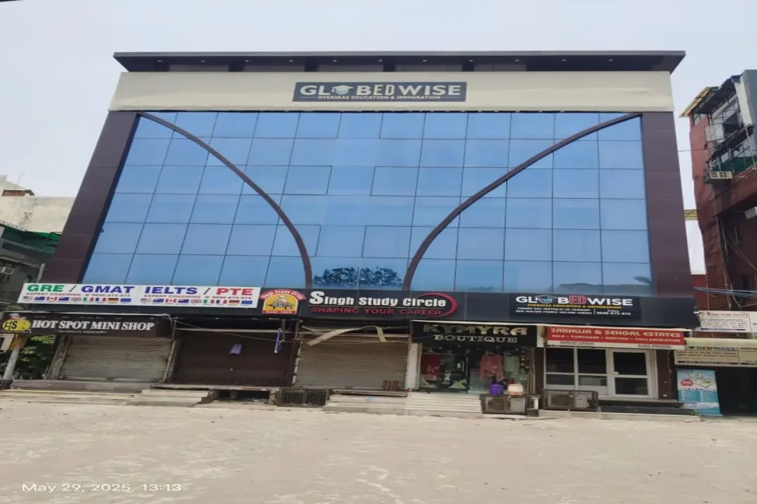 GlobEDwill CoWorking Sector – 14, Rohini, Delhi