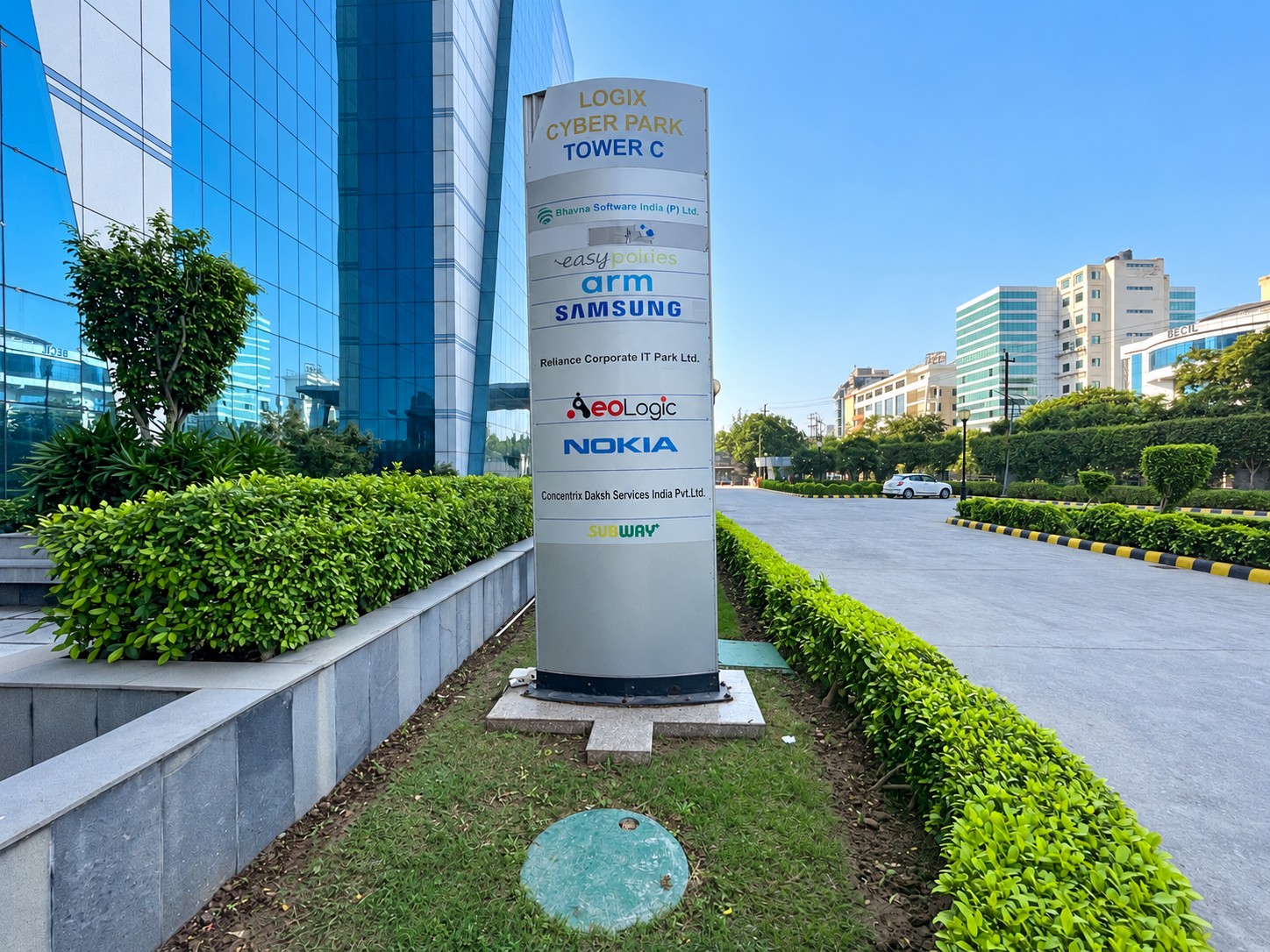 Estatelion Logix Cyber Park