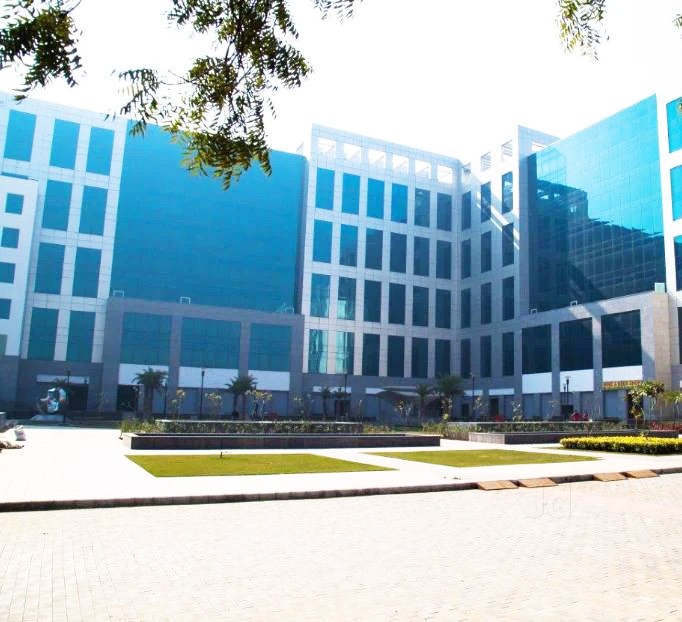 Prithviestates DLF Prime Towers Okhla 1