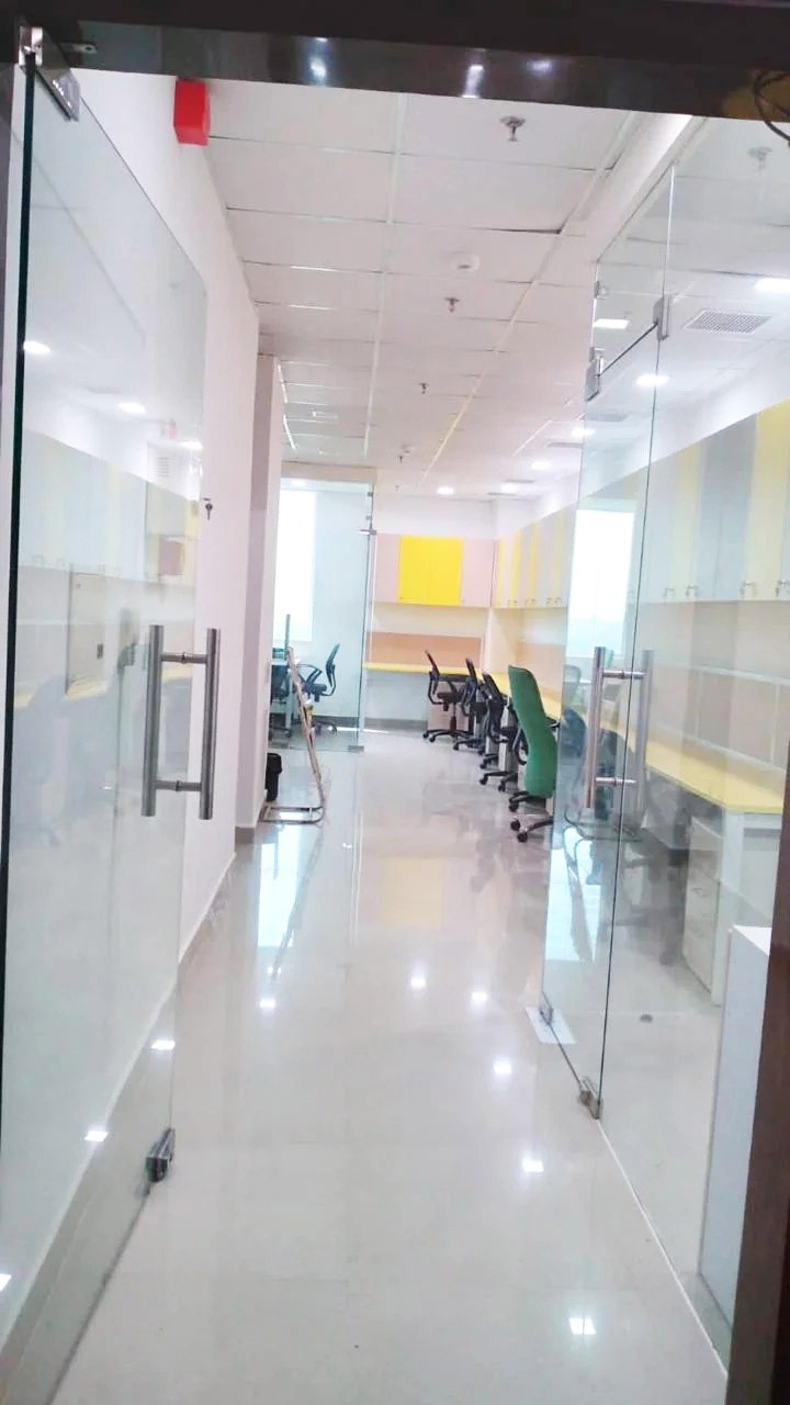 Prithviestates DLF Prime Towers Okhla 1