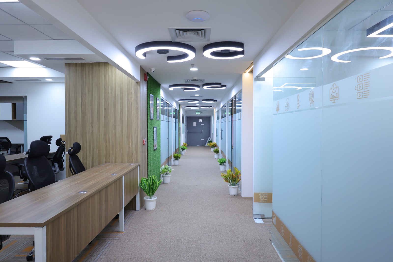 Qdesq CoworkZen