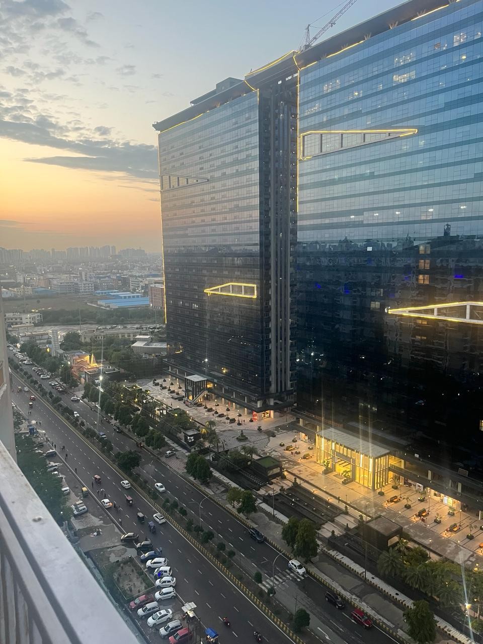 Qdesq Etherea Co-Working