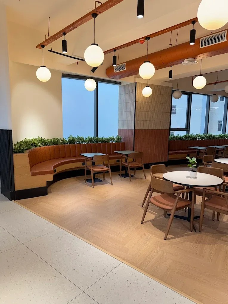Qdesq The Berry Coworks